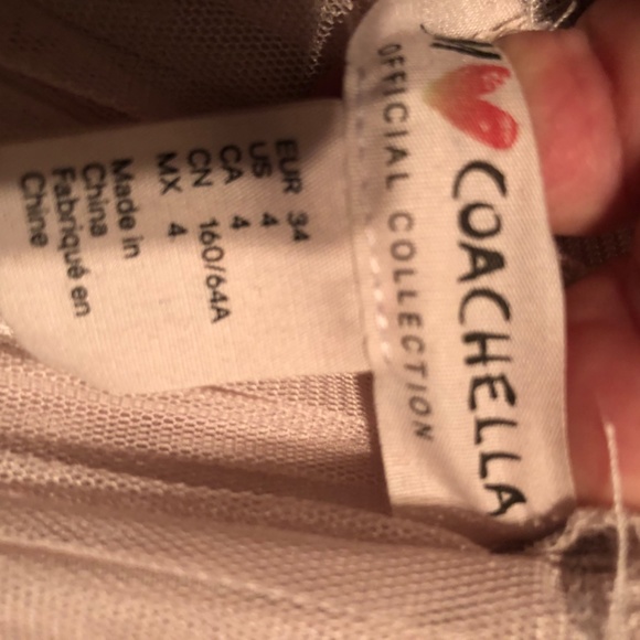 H & M Coachella size 4 slip for those special occasions, new or like new - Picture 6 of 7